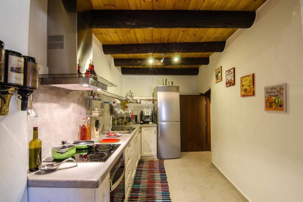 Angelos House Spa & Hammam Arkhondiki Экстерьер фото